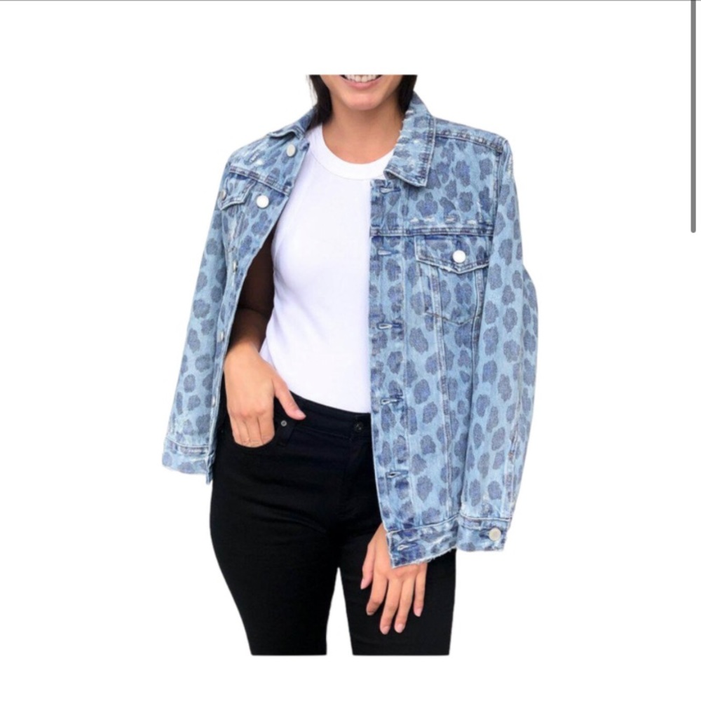 Blank NYC • “welcome to the jungle” leopard denim jacket